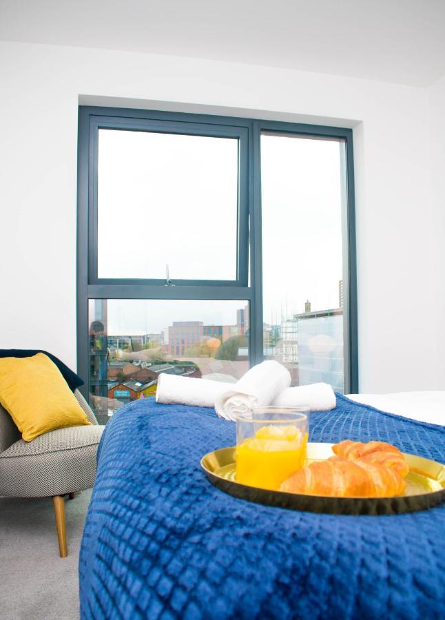Exoticstay Apartments - Ultra Luxe Top Floor Suite - City Centre Apartment With Cube View - Smart 4K Tv With Ultrafast Wifi & Netflix Birmingham Bagian luar foto