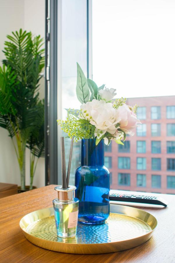 Exoticstay Apartments - Ultra Luxe Top Floor Suite - City Centre Apartment With Cube View - Smart 4K Tv With Ultrafast Wifi & Netflix Birmingham Bagian luar foto