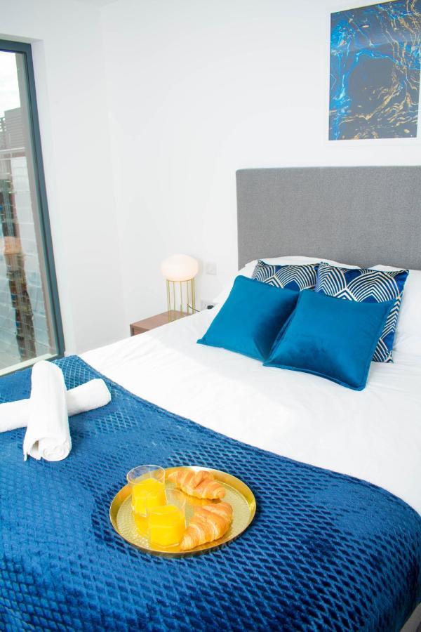Exoticstay Apartments - Ultra Luxe Top Floor Suite - City Centre Apartment With Cube View - Smart 4K Tv With Ultrafast Wifi & Netflix Birmingham Bagian luar foto